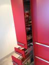 Philippe Nourisson, Menuisier- - agencement-decoration-interieur - catalogue-espace-cuisine - Cuisine stratifié rouge
